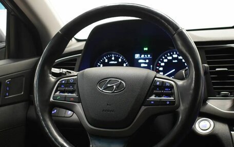 Hyundai Elantra VI рестайлинг, 2018 год, 1 335 000 рублей, 8 фотография