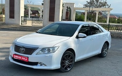 Toyota Camry, 2014 год, 1 фотография