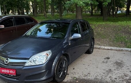 Opel Astra H, 2010 год, 615 000 рублей, 1 фотография