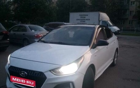 Hyundai Solaris II рестайлинг, 2017 год, 960 000 рублей, 6 фотография