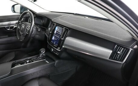 Volvo S90 II рестайлинг, 2017 год, 2 997 000 рублей, 12 фотография