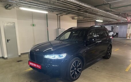 BMW X7, 2022 год, 10 500 000 рублей, 3 фотография