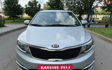 KIA Rio III рестайлинг, 2015 год, 1 100 000 рублей, 2 фотография