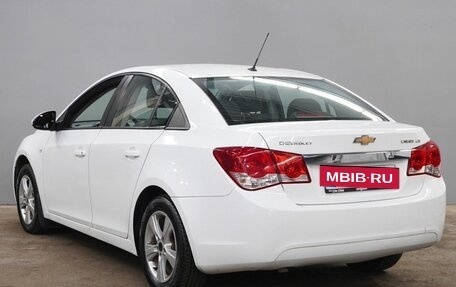 Chevrolet Cruze II, 2011 год, 650 000 рублей, 7 фотография