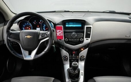 Chevrolet Cruze II, 2011 год, 650 000 рублей, 14 фотография