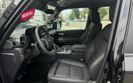Toyota Land Cruiser Prado, 2024 год, 10 500 000 рублей, 16 фотография