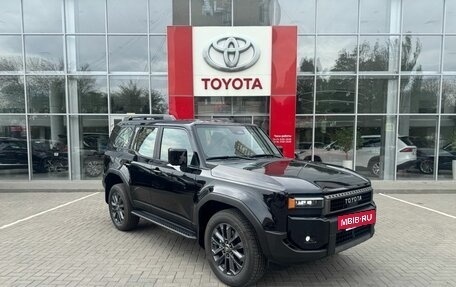 Toyota Land Cruiser Prado, 2024 год, 10 500 000 рублей, 3 фотография
