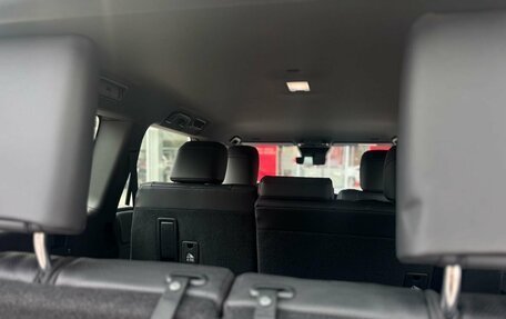 Toyota Land Cruiser Prado, 2024 год, 10 500 000 рублей, 34 фотография