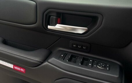 Toyota Land Cruiser Prado, 2024 год, 10 500 000 рублей, 22 фотография