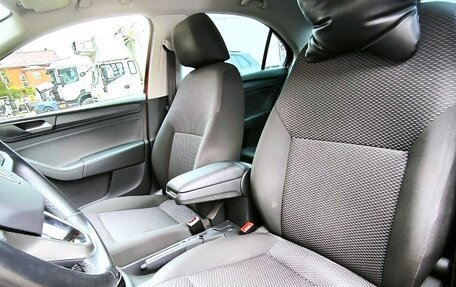 Volkswagen Polo VI (EU Market), 2021 год, 1 300 000 рублей, 17 фотография