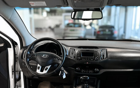 KIA Sportage III, 2011 год, 1 210 000 рублей, 11 фотография