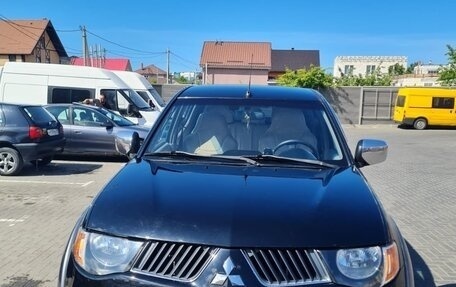 Mitsubishi L200 IV рестайлинг, 2006 год, 950 000 рублей, 3 фотография