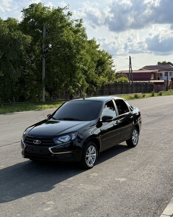 ВАЗ (LADA) Granta, 2024 год, 895 000 рублей, 2 фотография