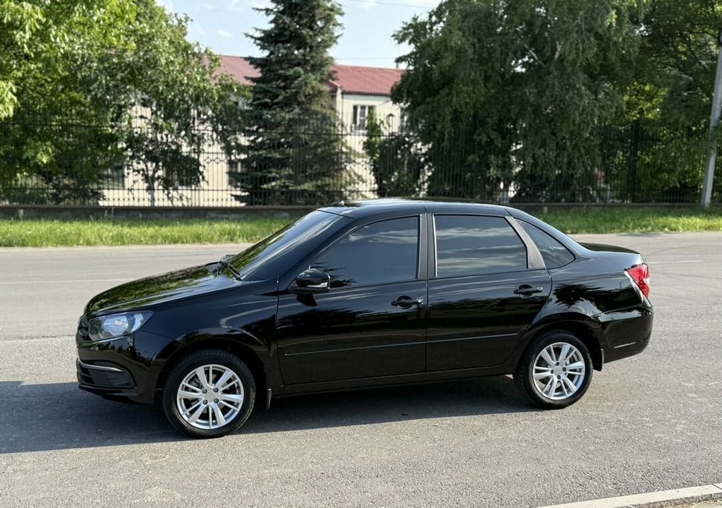 ВАЗ (LADA) Granta, 2024 год, 895 000 рублей, 3 фотография
