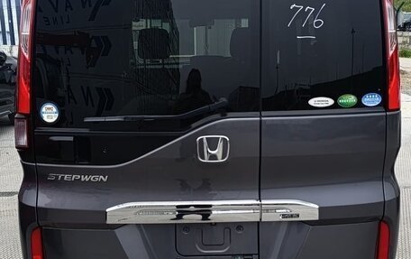 Honda Stepwgn IV, 2016 год, 1 950 000 рублей, 8 фотография