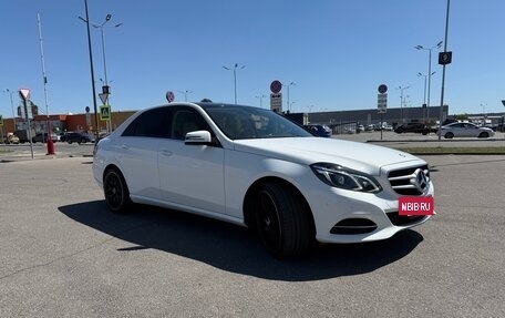 Mercedes-Benz E-Класс, 2013 год, 2 000 000 рублей, 4 фотография