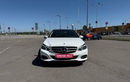 Mercedes-Benz E-Класс, 2013 год, 2 000 000 рублей, 3 фотография