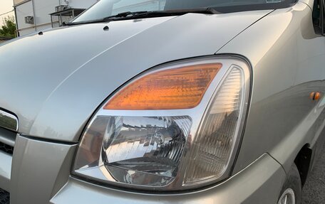 Hyundai Starex I рестайлинг, 2005 год, 999 999 рублей, 8 фотография