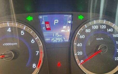 Hyundai Solaris II рестайлинг, 2011 год, 790 000 рублей, 13 фотография