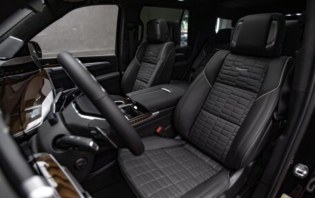 Cadillac Escalade V, 2025 год, 23 500 000 рублей, 7 фотография