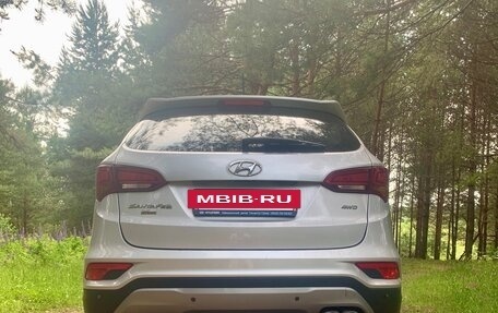 Hyundai Santa Fe III рестайлинг, 2016 год, 1 980 000 рублей, 5 фотография