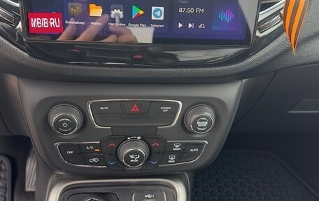 Jeep Compass II, 2019 год, 2 250 000 рублей, 12 фотография