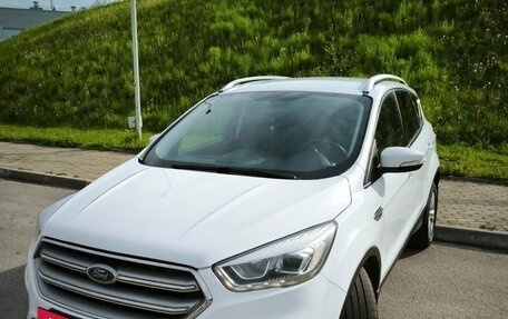 Ford Kuga III, 2018 год, 1 250 000 рублей, 3 фотография