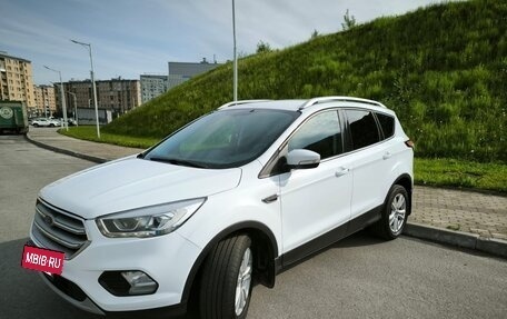 Ford Kuga III, 2018 год, 1 250 000 рублей, 4 фотография
