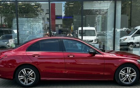 Mercedes-Benz C-Класс, 2018 год, 2 550 000 рублей, 4 фотография