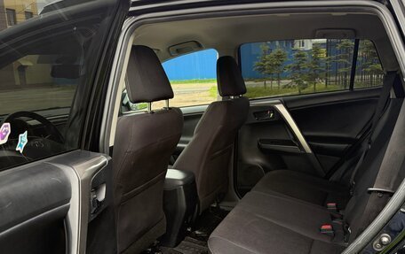 Toyota RAV4, 2018 год, 2 360 000 рублей, 8 фотография