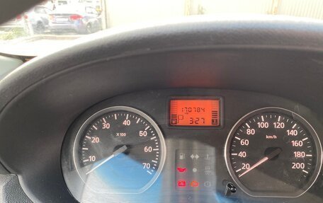 Nissan Almera, 2015 год, 450 000 рублей, 13 фотография