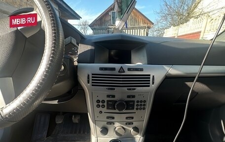 Opel Astra H, 2011 год, 749 999 рублей, 12 фотография