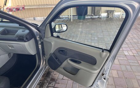 Renault Symbol I, 2005 год, 340 000 рублей, 10 фотография