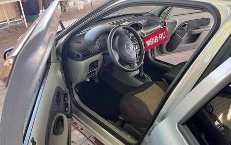 Renault Symbol I, 2005 год, 340 000 рублей, 15 фотография