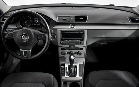 Volkswagen Passat B7, 2012 год, 1 350 000 рублей, 12 фотография