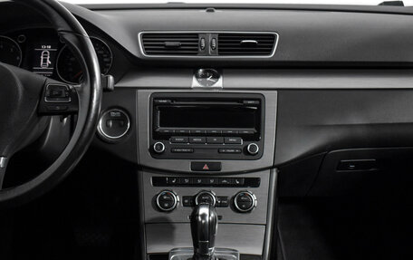 Volkswagen Passat B7, 2012 год, 1 350 000 рублей, 14 фотография