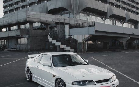 Nissan Skyline, 1993 год, 1 666 666 рублей, 1 фотография