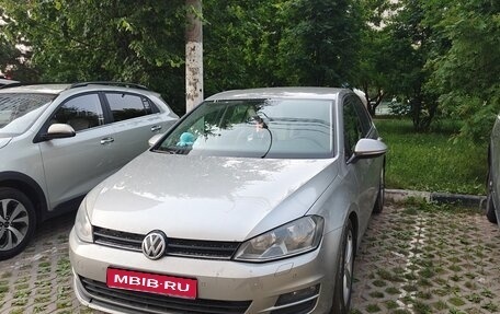 Volkswagen Golf VII, 2013 год, 950 000 рублей, 1 фотография