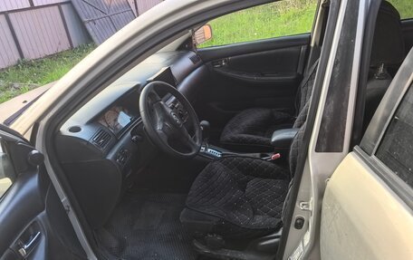 Toyota Corolla, 2003 год, 400 000 рублей, 4 фотография