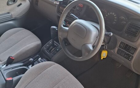 Suzuki Escudo III, 1998 год, 750 000 рублей, 28 фотография