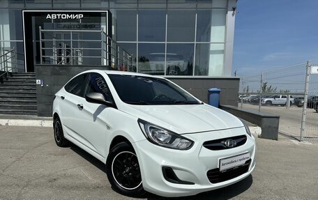 Hyundai Solaris II рестайлинг, 2014 год, 885 000 рублей, 3 фотография