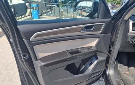 Volkswagen Teramont I, 2018 год, 3 770 000 рублей, 8 фотография