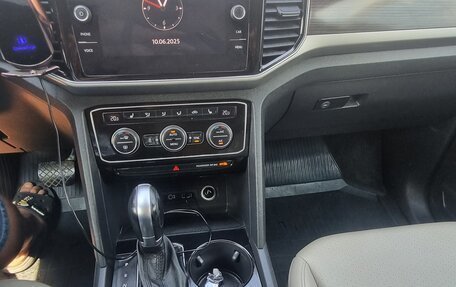 Volkswagen Teramont I, 2018 год, 3 770 000 рублей, 9 фотография