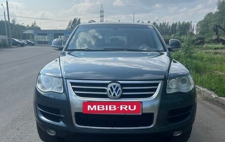 Volkswagen Touareg III, 2007 год, 895 000 рублей, 6 фотография