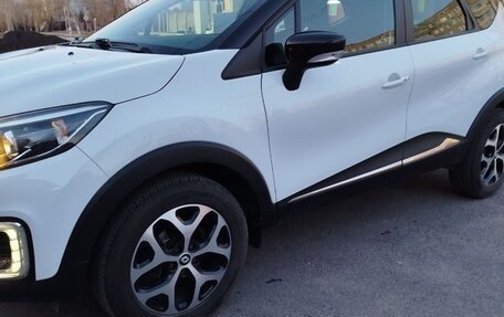 Renault Kaptur I рестайлинг, 2019 год, 1 550 000 рублей, 8 фотография