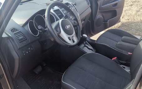 KIA Venga I, 2013 год, 1 000 000 рублей, 2 фотография