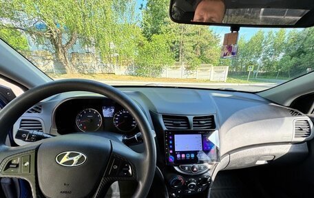 Hyundai Solaris II рестайлинг, 2015 год, 1 170 000 рублей, 13 фотография