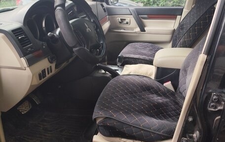 Mitsubishi Pajero IV, 2008 год, 1 550 000 рублей, 7 фотография