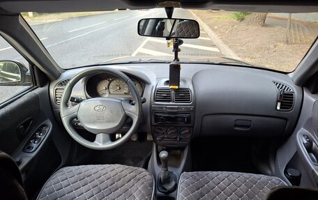 Hyundai Accent II, 2005 год, 450 000 рублей, 9 фотография