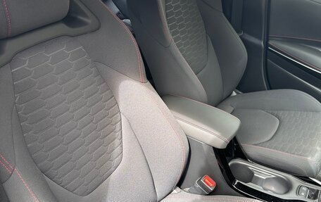 Toyota Corolla, 2019 год, 1 950 000 рублей, 6 фотография